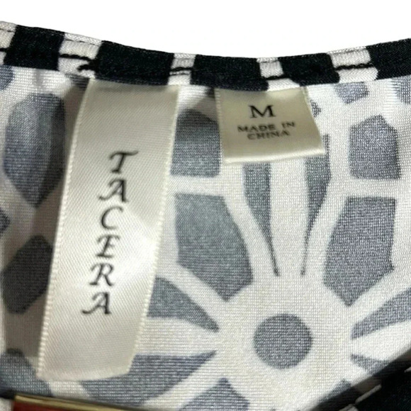 Tacera dress  ,Med ,midi , shift,
geometric ,trim , - Picture 10 of 13